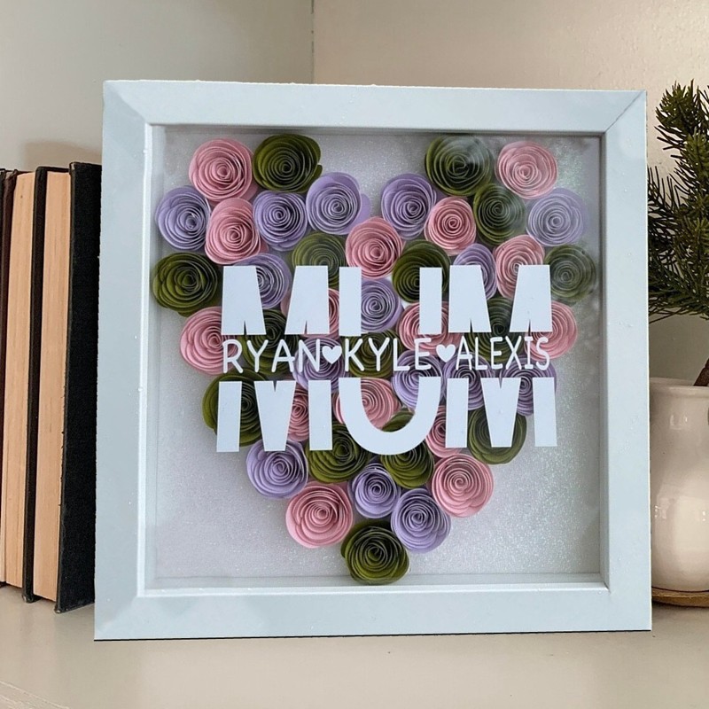 Mum Heart Shaped Monogram Flower Shadow Box Gift For Mothers